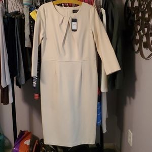 Emploi cream colored midi dress